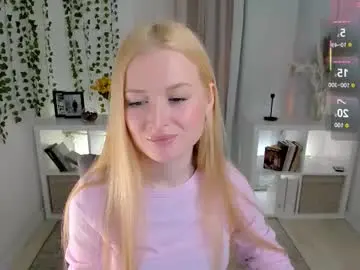 Chaturbate Adult Video Chat of laly_peach