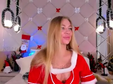 Chaturbate Live Sex of monica_rois