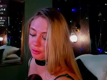 Chaturbate Best live sex cam show of monica_rois