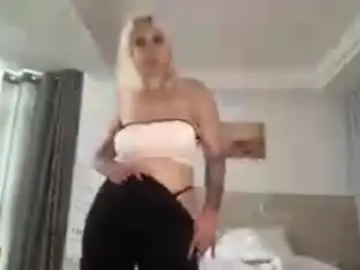 Chaturbate Free Porn Cam of olivefernandz