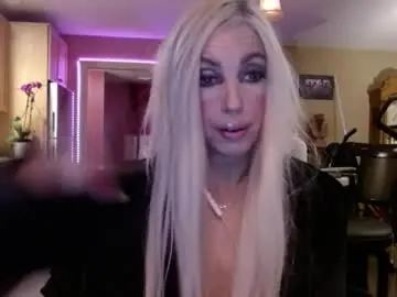 Chaturbate Live Sex of danikawhite69