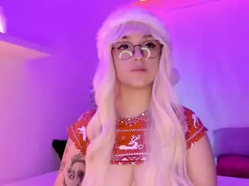 gloomydoll from chaturbate