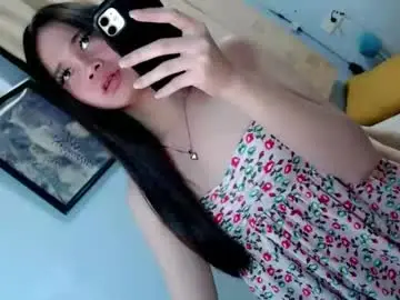 Chaturbate Nude Webcam of holly_sasa