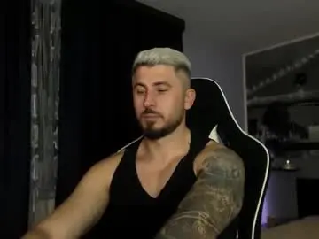 Chaturbate Free Porn Cam of andysoul340