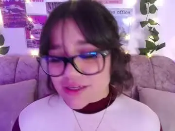 Chaturbate Watch Live Sex Cams of chaarlotte_1