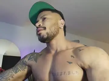 Chaturbate Live Sex Cam of clark_strong