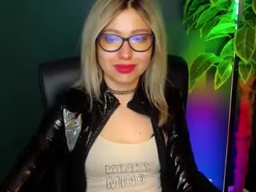 Chaturbate Sex Cam of heidi_pleasure