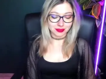 Chaturbate Live Sex of heidi_pleasure