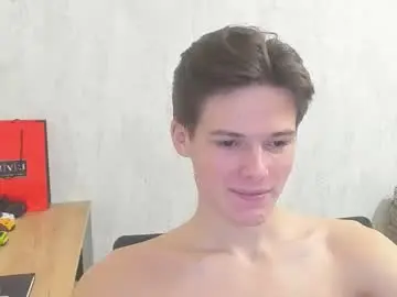 Chaturbate Nude Webcam of timytwinkboy