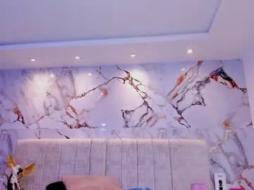 Chaturbate Adult Video Chat of kiana_cream