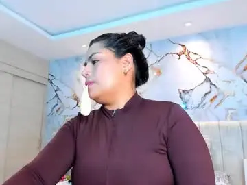 Chaturbate Live Porn of kiana_cream