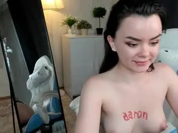 Chaturbate Live Sex of prettyyy_kitty