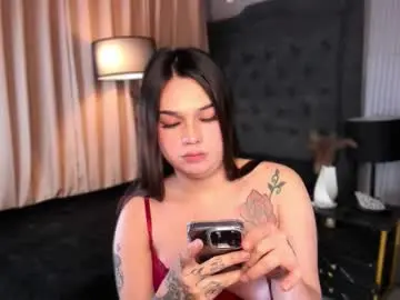 Chaturbate Live Sex Cam of valerialukyanovaxxx