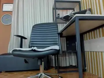 Chaturbate Live Sex Cam of skarlettbarnes