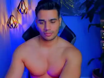 Chaturbate Live Sex of andresfiit