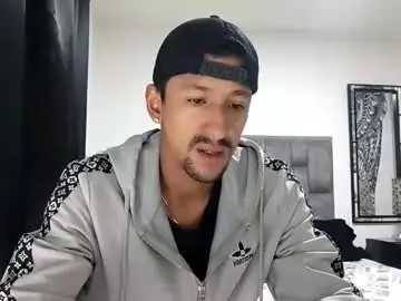 Chaturbate Live Porn of guykarim