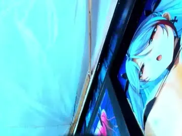 lunabustygirl from chaturbate