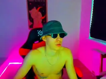 Chaturbate Adult Video Chat of master_oliver