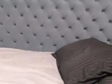 natalie_mia from chaturbate