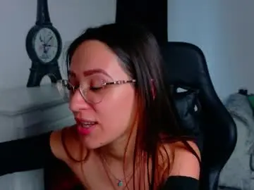 Chaturbate Live Sex Cam of nicoleirisxxx