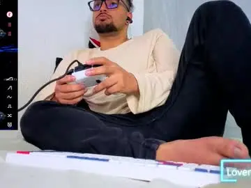 Chaturbate Adult Video Chat of ernesto_rodriguez_82
