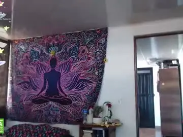 Chaturbate Live Porn of im_moonlight