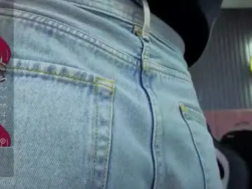 Chaturbate Adult Video Chat of anni_acker_b