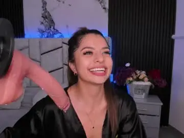 Chaturbate Free Porn Cam of daniphoenixx