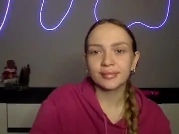 Chaturbate Free Porn Cam of cute_shy06