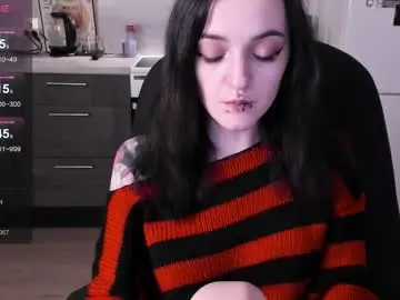 lina_tyaan from chaturbate