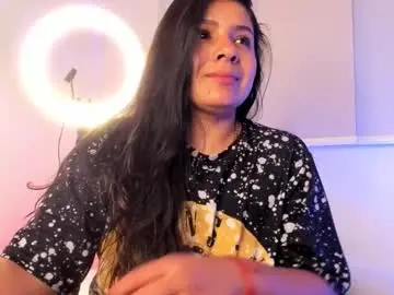 Chaturbate Best live sex cam show of miadanielss