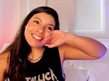 Chaturbate Watch Live Sex Cams of miadanielss