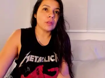 Chaturbate Watch Live Sex Cams of miadanielss