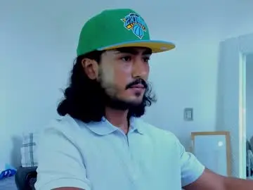 Chaturbate Live Sex Cam of david_johnson372