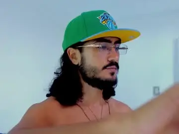 Chaturbate Free Porn Cam of david_johnson372