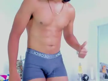 Chaturbate Live Sex Cam of david_johnson372