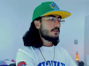 Chaturbate Live Porn of david_johnson372