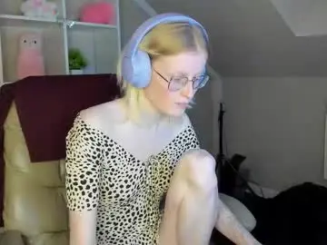 elizabeth_harpper from chaturbate