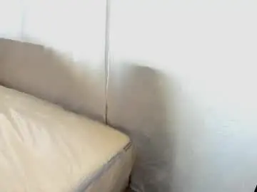 Chaturbate Live Sex Cam of mrs_angelica