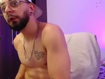 Chaturbate Adult Webcam of axel_7070