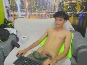 Chaturbate Live Porn of hot_bunny713