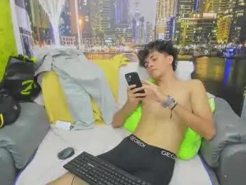 Chaturbate Adult Webcam of hot_bunny713