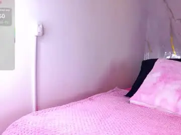 Chaturbate Watch Live Sex Cams of mia__099