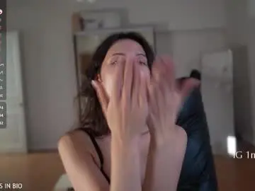 Chaturbate Live Sex of 1mari_01