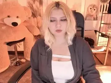 Chaturbate Watch Live Sex Cams of diaangell