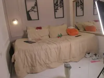 Chaturbate Nude Webcam of khaterine_hot_1