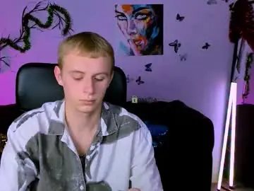 Chaturbate Live Sex Cam of rafael_bien