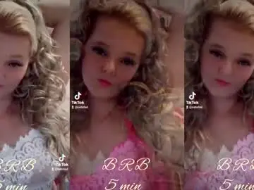 christirose from chaturbate