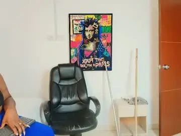 Chaturbate Best live sex cam show of ebonynaughty