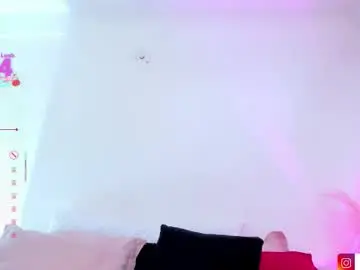 Chaturbate Live Sex Cam of gaia_stonne